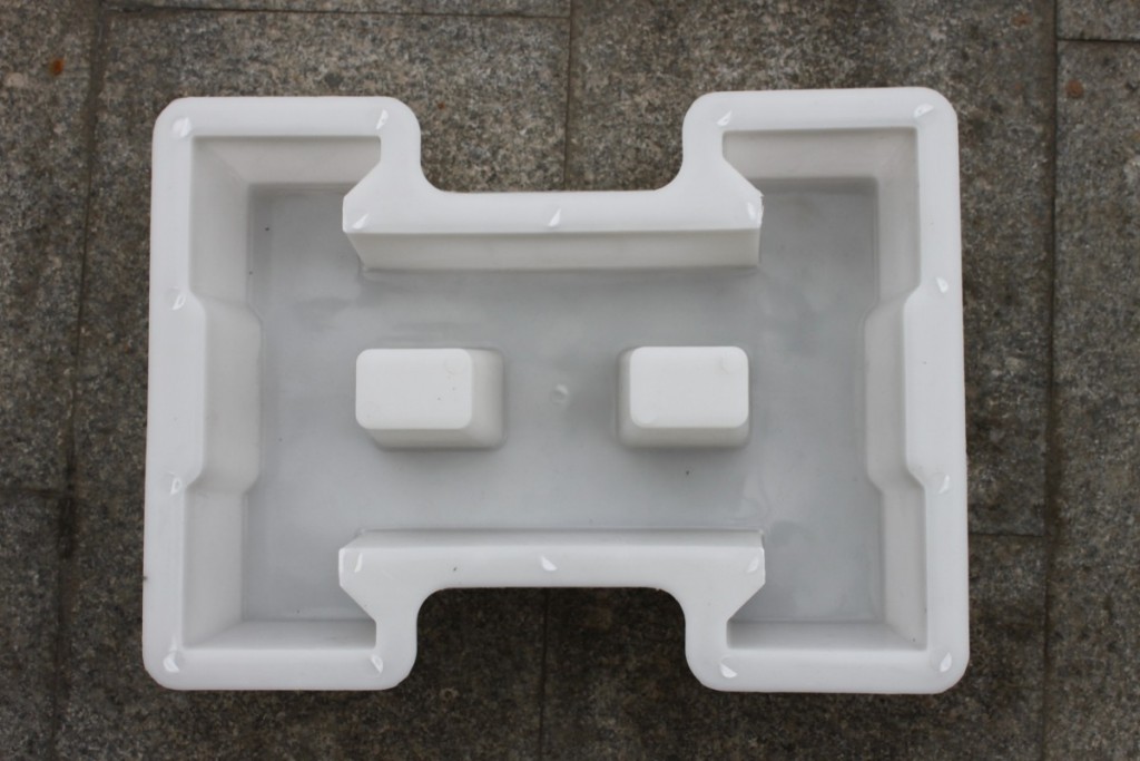 預(yù)制護(hù)坡模具該怎么養(yǎng)護(hù)? 預(yù)制護(hù)坡模具該怎么養(yǎng)護(hù)?