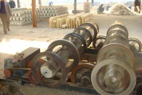 LC-28橋梁欄桿離心機 LC-28橋梁欄桿離心機