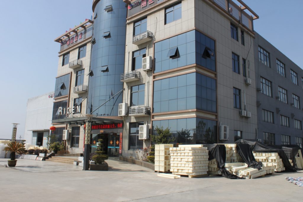 空心六角護(hù)坡模具廠具備哪些因素才能體現(xiàn)其專業(yè)性? 空心六角護(hù)坡模具廠具備哪些因素才能體現(xiàn)其專業(yè)性?