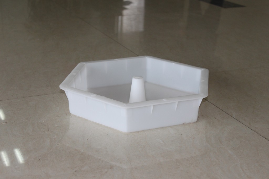 水泥護坡磚塑料模具在國家水泥基領域的建設意義 水泥護坡磚塑料模具在國家水泥基領域的建設意義