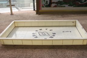 ABS電纜蓋板塑料模具的應用 ABS電纜蓋板塑料模具的應用