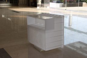 塑料路邊石模具注塑時對原材料的要求 塑料路邊石模具注塑時對原材料的要求