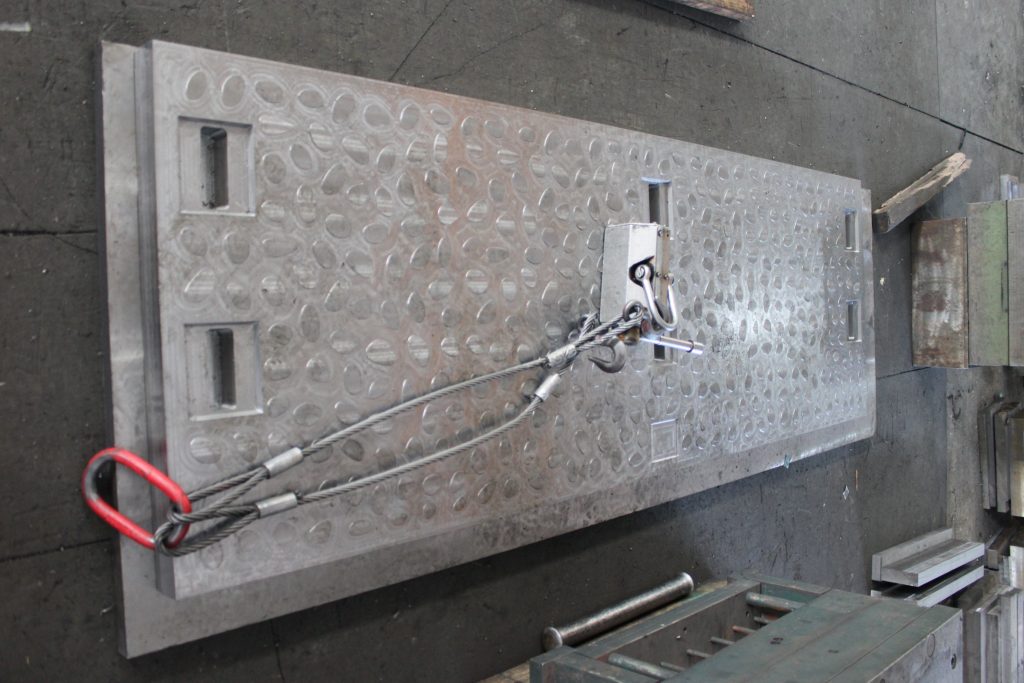 注塑鋼模具加工保養(yǎng)事項(xiàng) 注塑鋼模具加工保養(yǎng)事項(xiàng)