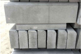 預制路緣石模具上的腰線的設計是否有利于使用 預制路緣石模具上的腰線的設計是否有利于使用