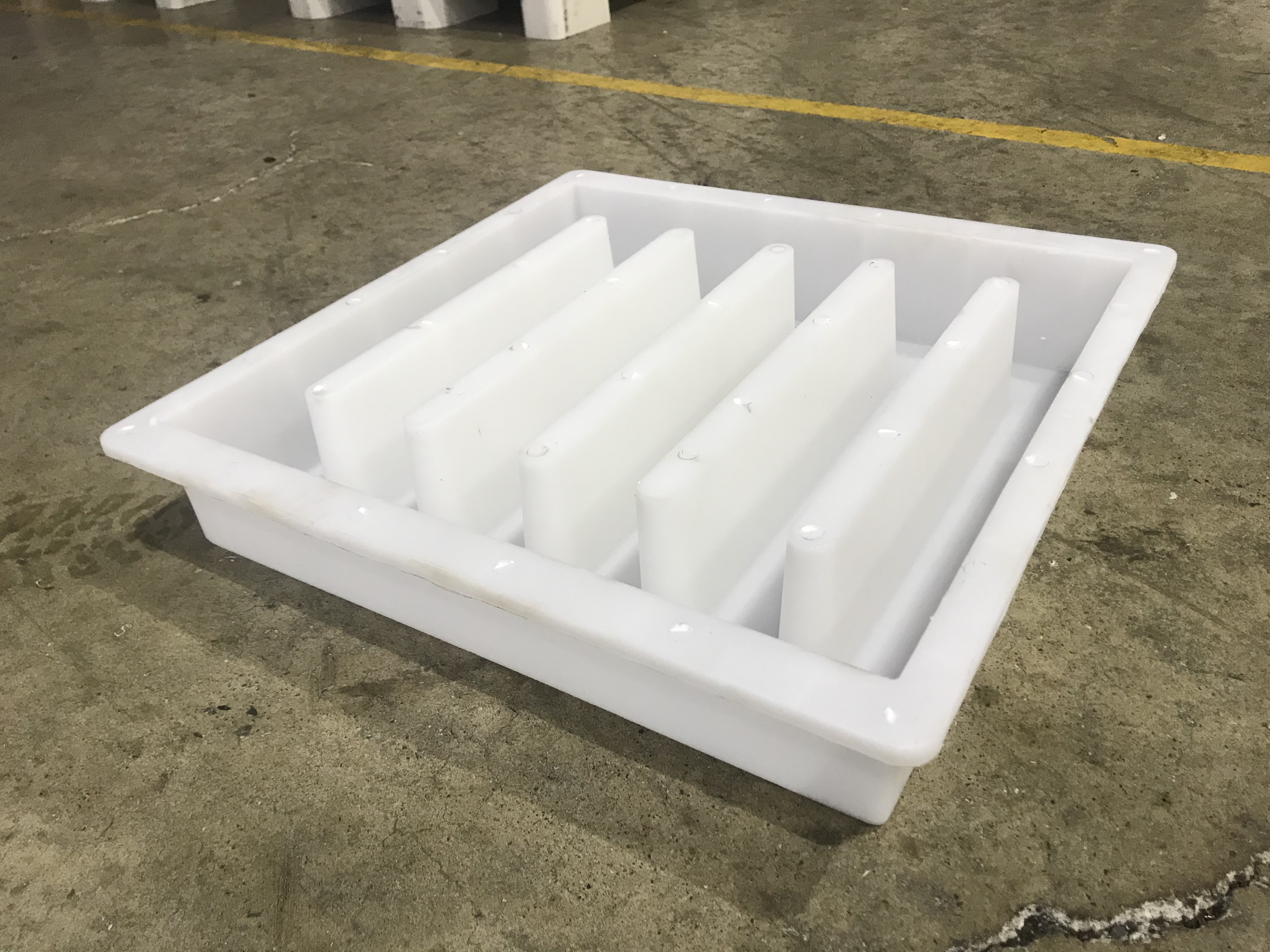 五孔雨水蓋50x48x10